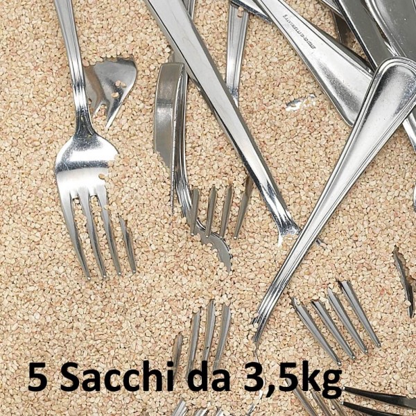 5 3.5kg sacks Sterilized corn cob for dry shiny cutlery. 17.5 kg total - Fimar