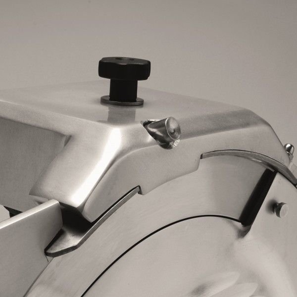 Fama FAC370 - FAC371 meat slicer with 370 mm blade. - Fama industries